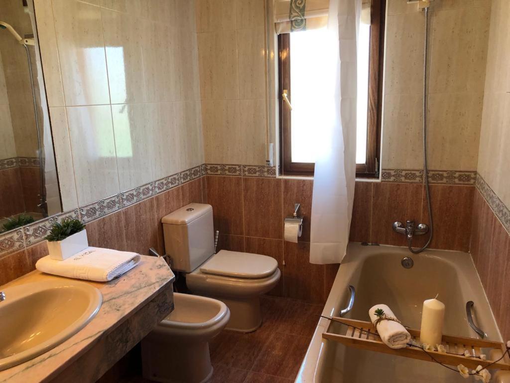 Hotel Rural El Vedal Muelas del Pan Eksteriør billede