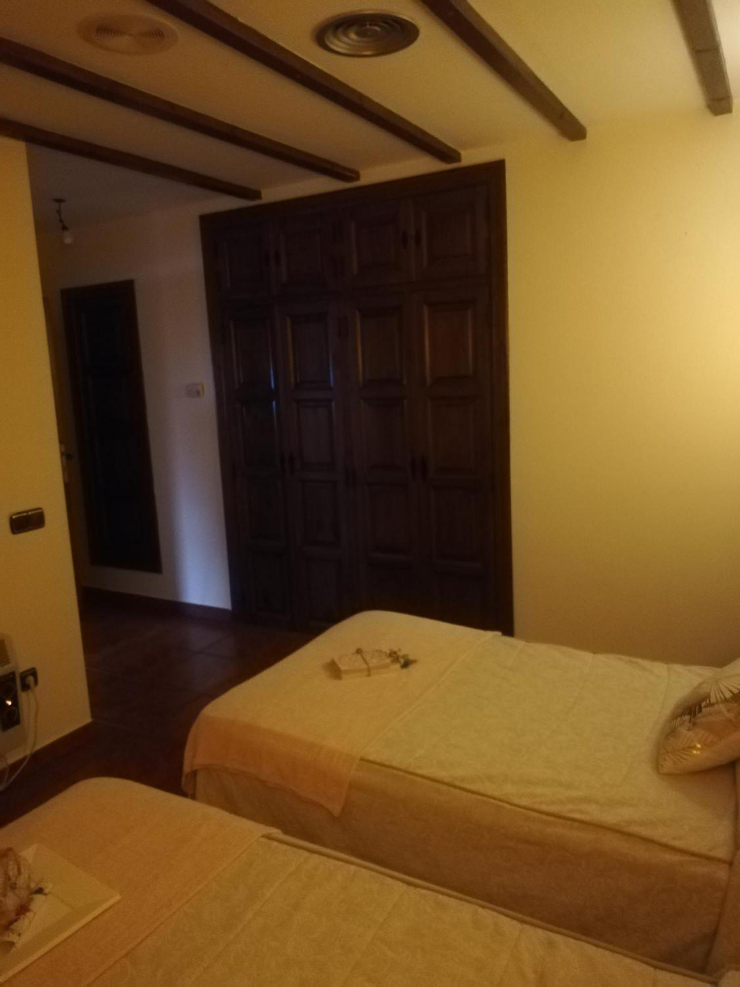 Hotel Rural El Vedal Muelas del Pan Værelse billede